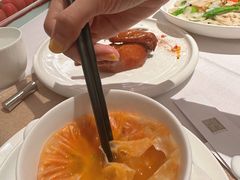 鲜蟹肉龙虾汤包-北京厨房(SKP店)