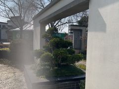 -松鹤墓园-停车场