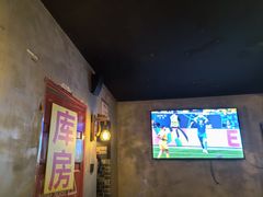 -板凳鲜酿·精酿啤酒(科华北路店)
