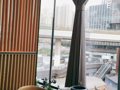 靠窗位-享月汤皇·海鲜小火锅·聚会(曲江创意谷店)