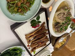 -围龙屋客家食府(福田店)