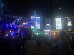 -绿地风尚天地广场