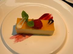 日式株柚芝士蛋糕-弦月窗LUNETTE BY AMANDA(复兴路店)