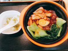 叉烧煲仔饭-忆食尚腊味煲仔饭(华南城店)