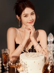 -克拉女神写真馆·匠心定制