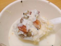 -清真老马家国华牛奶鸡蛋醪糟(正宁路店)