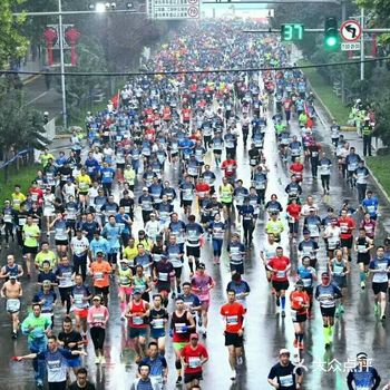 别样的西马，一样的情怀