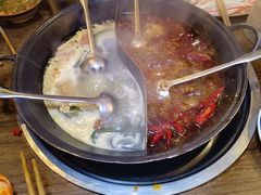 -萍姐火锅·公路夜市(武汉首店)