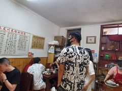 -乐友川味家常菜馆
