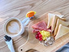 -织荆鸟咖啡(昌平店)