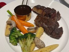 -静香HOUSE·全时段融合餐厅(七星欢乐颂店)