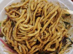 -黑八私房老北京炸酱面