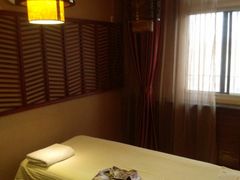 -菩提慧宾养生堂(梦幻亮点世界公园店)