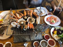 海鲜自助烧-芭提雅Amporn Seafood自助餐厅