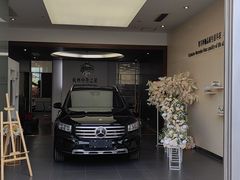 -杭州中升之星奔驰4S店(滨江店)