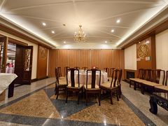 -鸿宾楼(展览馆路店)