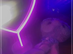 -UP嘻哈酒吧(粉巢店)