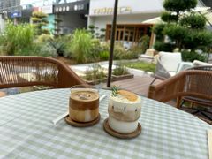 拿铁拿铁-翠贝卡&Mama Kelly Brunch Coffee(河西店)