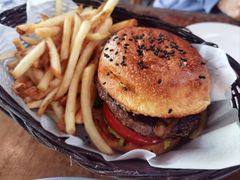 -植物园哈利亚餐厅