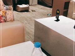 -南京南站高铁商务座休息室