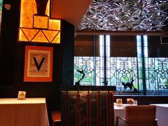 -Mogul Eatery·大亨餐酒馆