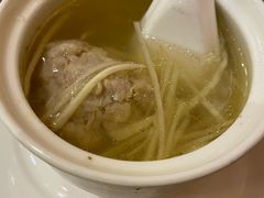-梅龙镇酒家(南京西路总店)
