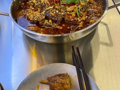 -蓉三少冒烤鸭·四川小吃集(北京首店)