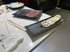 -皇牛鲜生·牛爱牛鲜牛肉自选火锅(晋吉北路店)