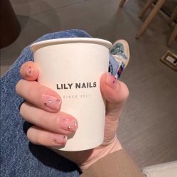 -LILY NAILS美甲美睫
