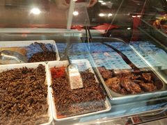 -鑫记婆婆兔·成都特产·兔头手撕兔(太古里店)