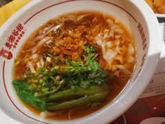 -呷佬·长沙手工米粉(金沙江路店)