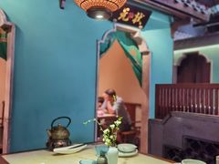 -佬麻雀·剁椒鱼头(京基KK One店)