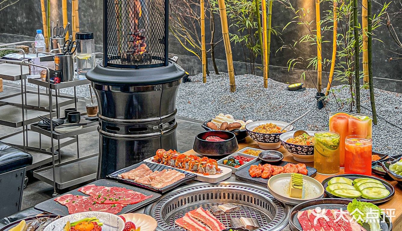 成都新店｜庭院里吃日式烧肉🍃酸奶五花肉🐮 
