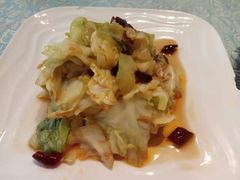 炝炒莲白-巴扎美食·新疆菜·西域歌舞表演餐厅(新疆大厦店)