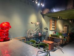 -出走咖啡·面包(宋庄店)