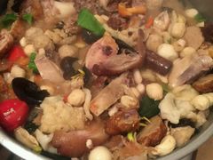 -鸿记煌三汁焖锅(府前路店)