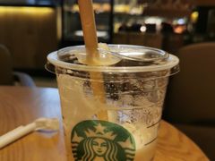 -星巴克(汾阳路店)