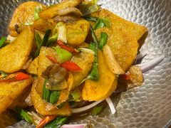 -隔壁老王·家常云南菜(花巷店)