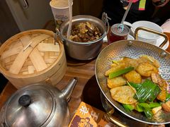 -隔壁老王·家常云南菜(皇冠店)