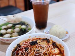-老滕家过桥米线(金鱼胡同店)