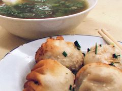 -舒蔡记生煎菜饭(云南中路店)