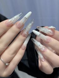 -U3美甲美睫沙龙