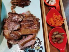 -有红鸡毛店·川菜(建设路店)