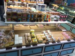 面包甜点陈列柜-PUFFRING帕芙琳(延兴门店)