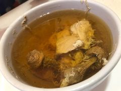 -潮庭港式茶餐厅·熊仔奶茶(同济广场店)