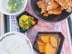 -犟骨头排骨饭•大骨面(弘阳广场店)