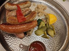 -马克西姆俄罗斯餐厅(通亚街店)