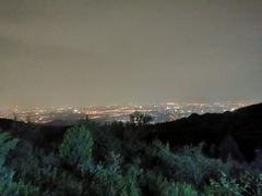-鬼笑石后山停车场