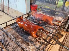 -黄记四更烤乳猪店