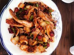 -公寓家常菜馆(海军博物馆店)